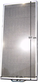 Vista frontal del Panel solar. Medidas 187cm por 87cm