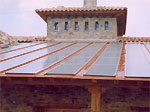 miniatura vista desde el suelo del tejado captador solar